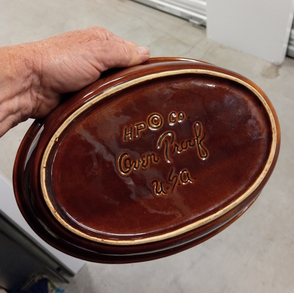 USA Hull brown ovenproof serving dish Oval - Picture 11 of 11